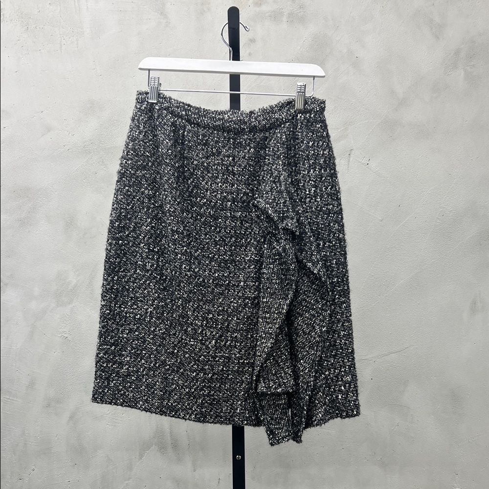 Elegant Black Tweed Skirt
